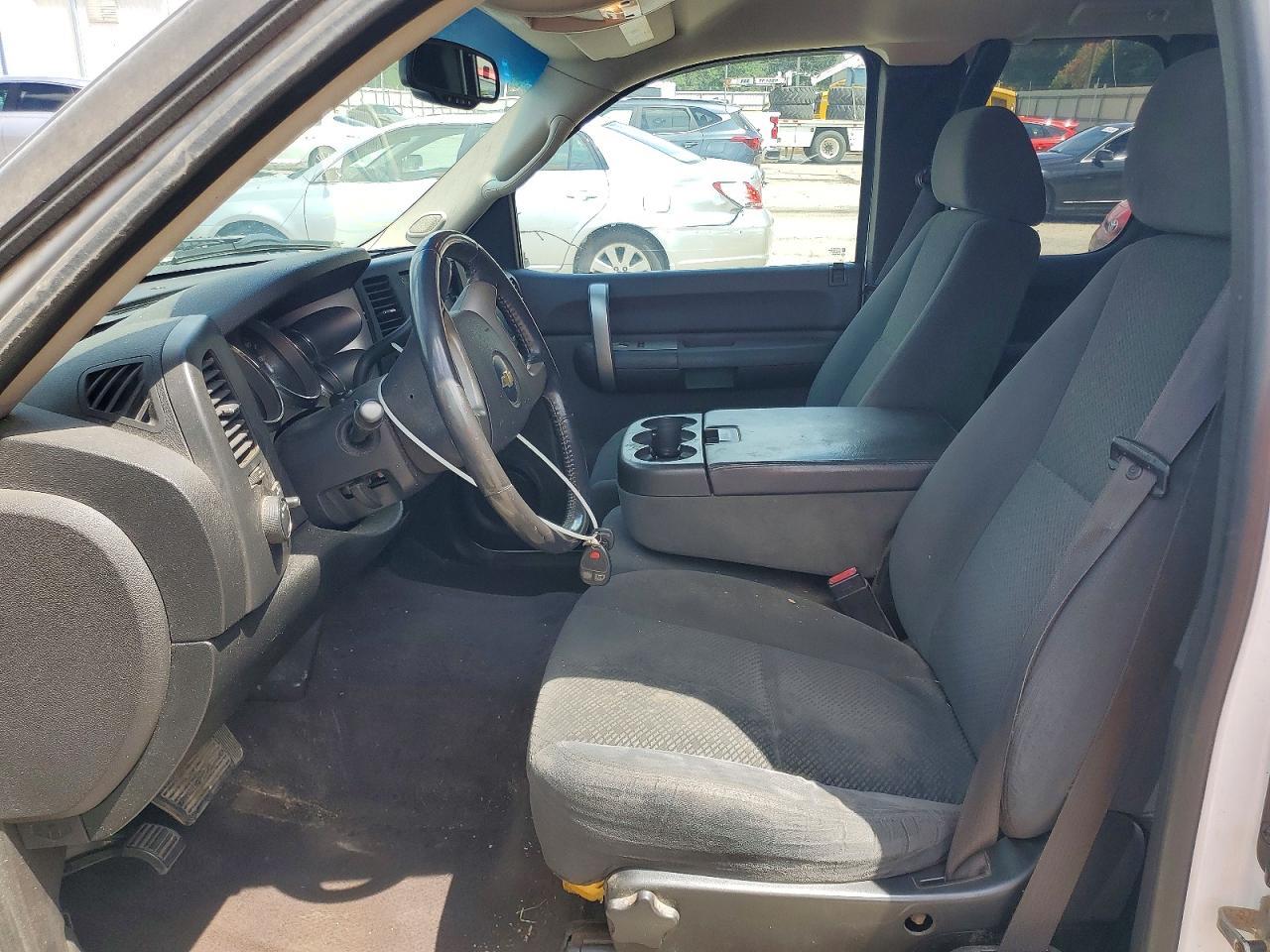 2008 Chevrolet Silverado K1500 - Image 7
