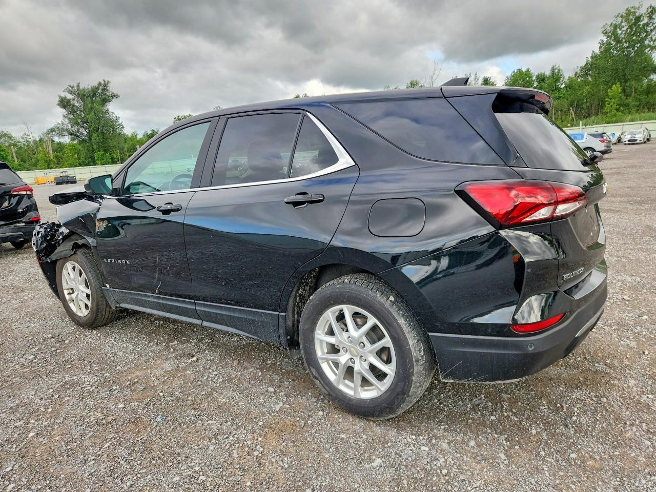 2022 Chevrolet Equinox Lt - Фото 2