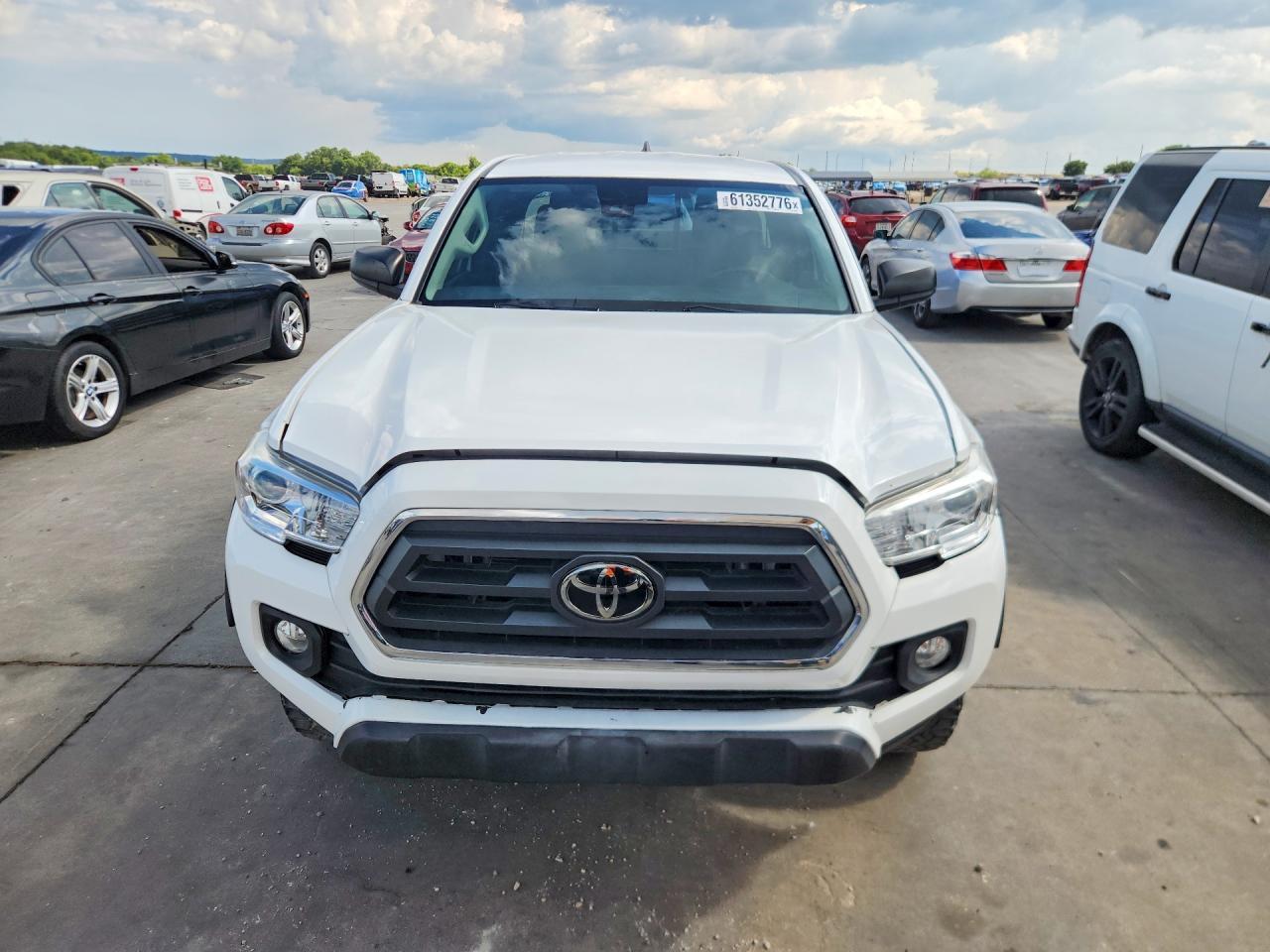 2022 Toyota Tacoma Sr - Image 5
