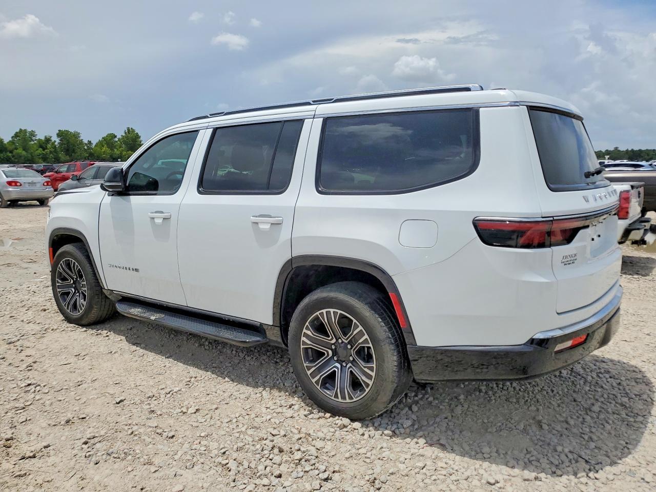 2024 Jeep Wagoneer Series Ii - Image 2
