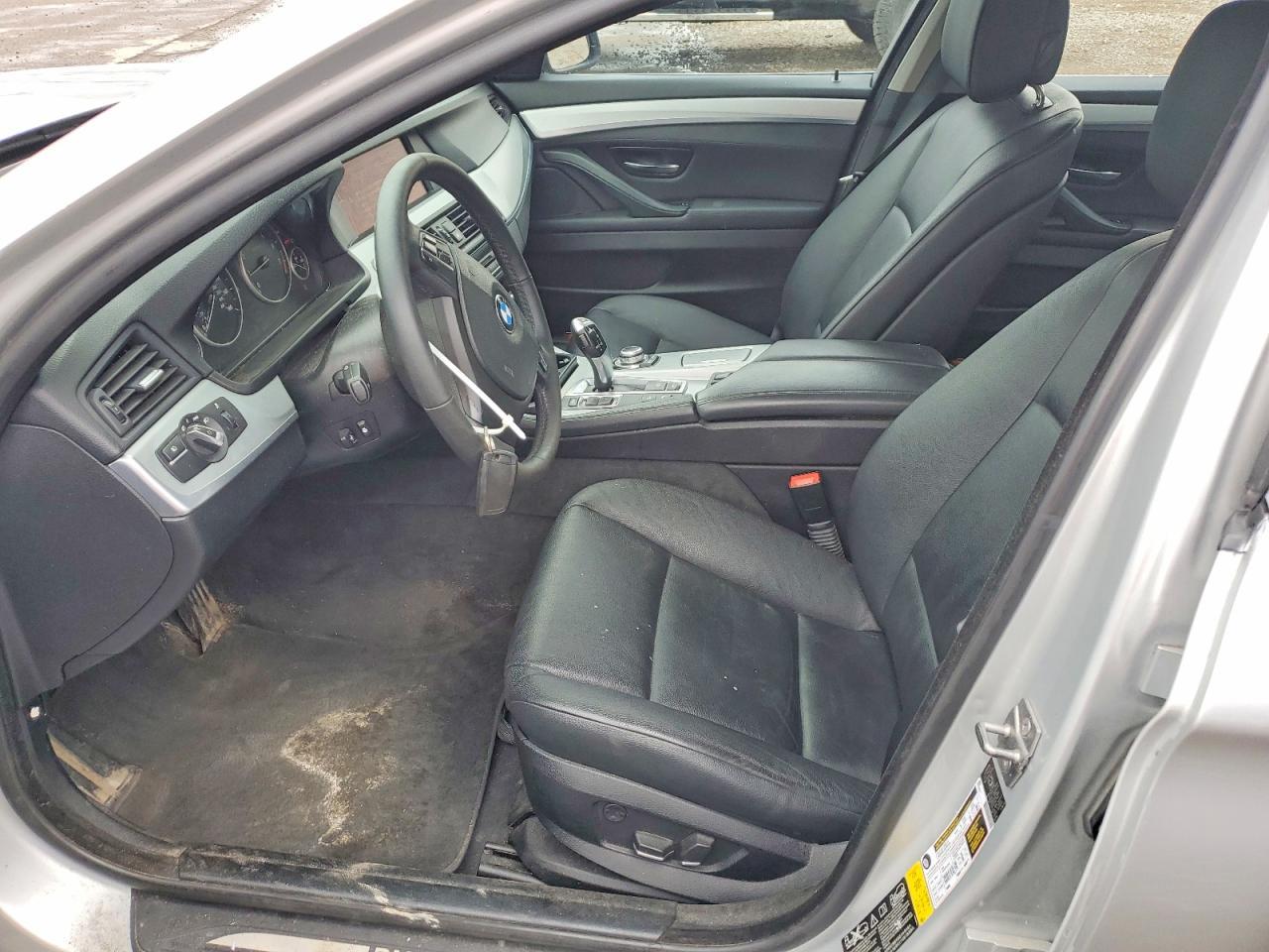 2012 BMW 535 Xi - Image 7