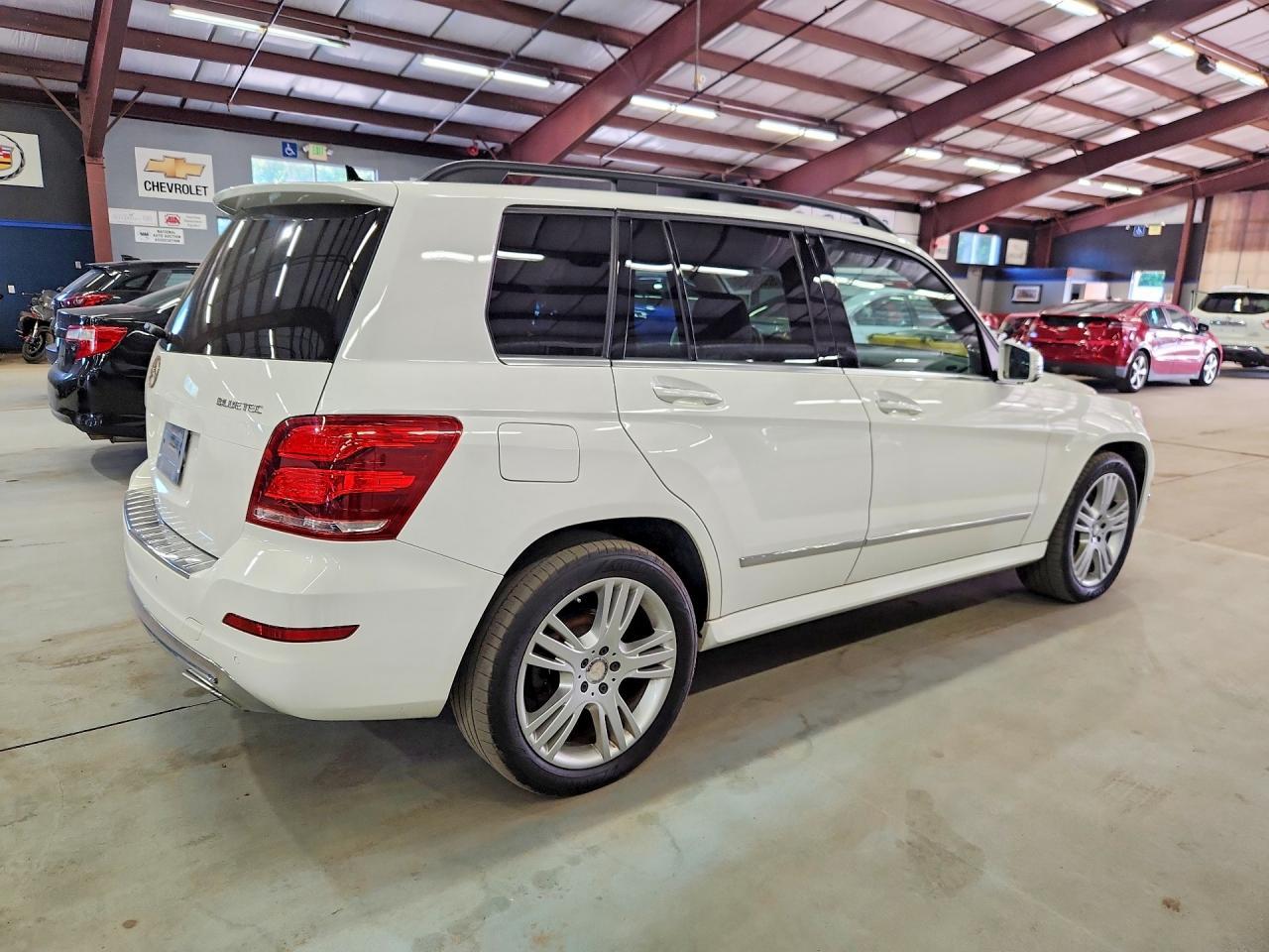 2014 Mercedes-Benz Glk 250 Bluetec - Image 3