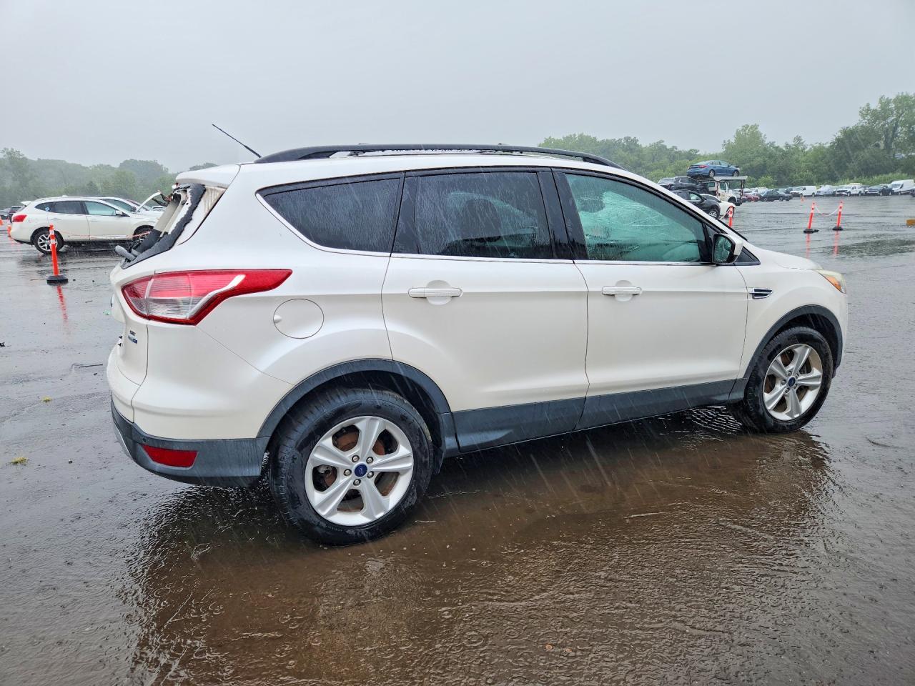 2016 Ford Escape Se - Image 3