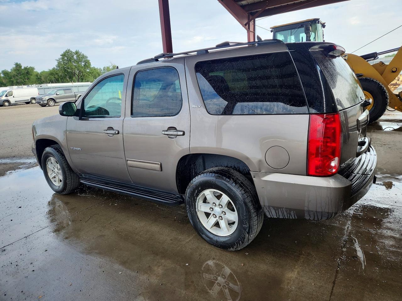 2014 GMC Yukon Slt - Фото 2