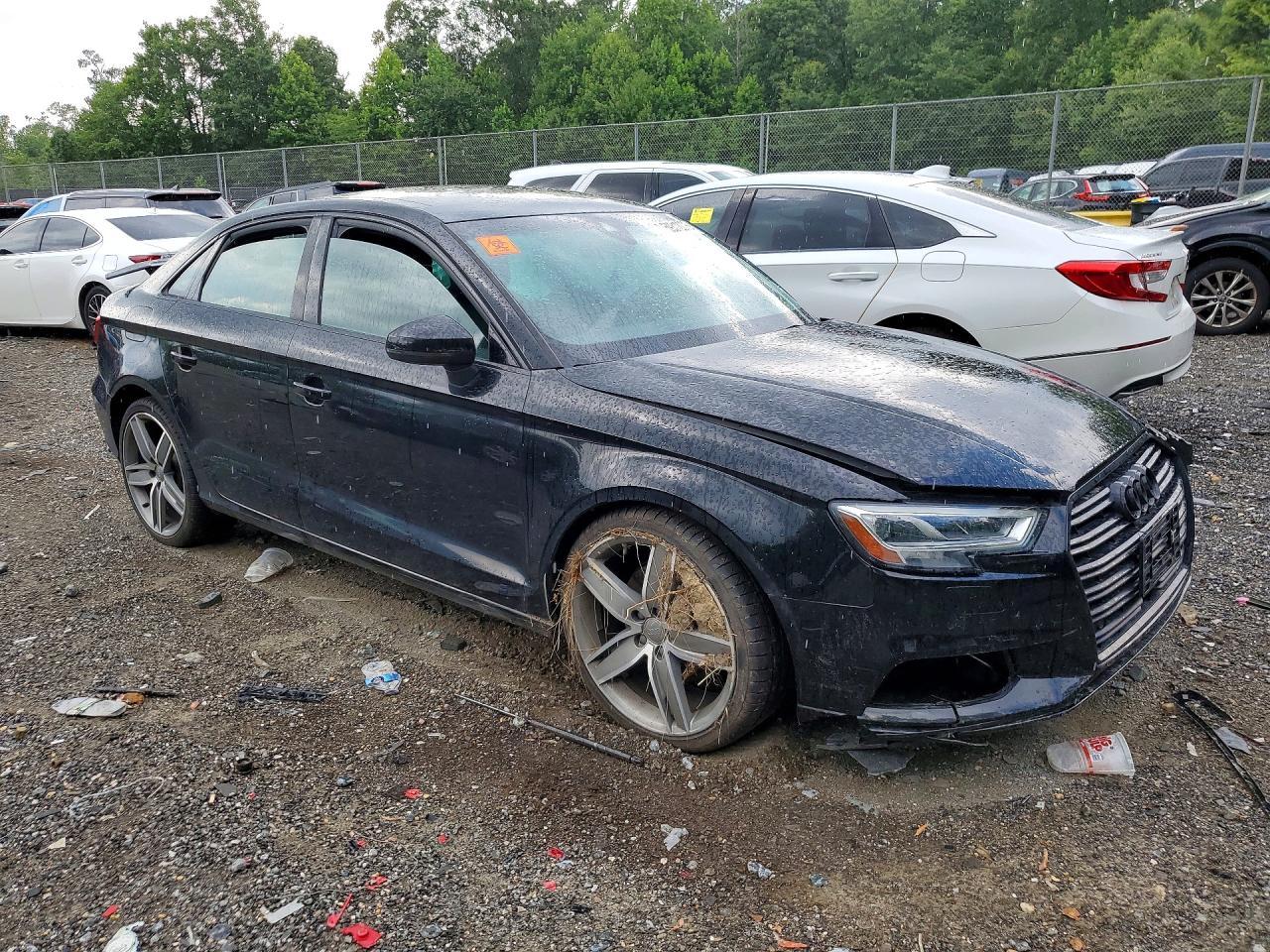 2020 Audi A3 Premium Plus - Фото 4