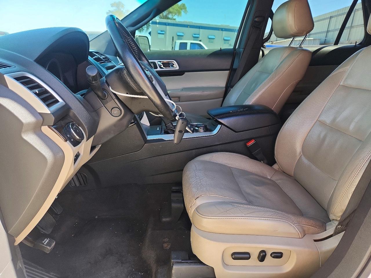 2011 Ford Explorer Limited - Image 7