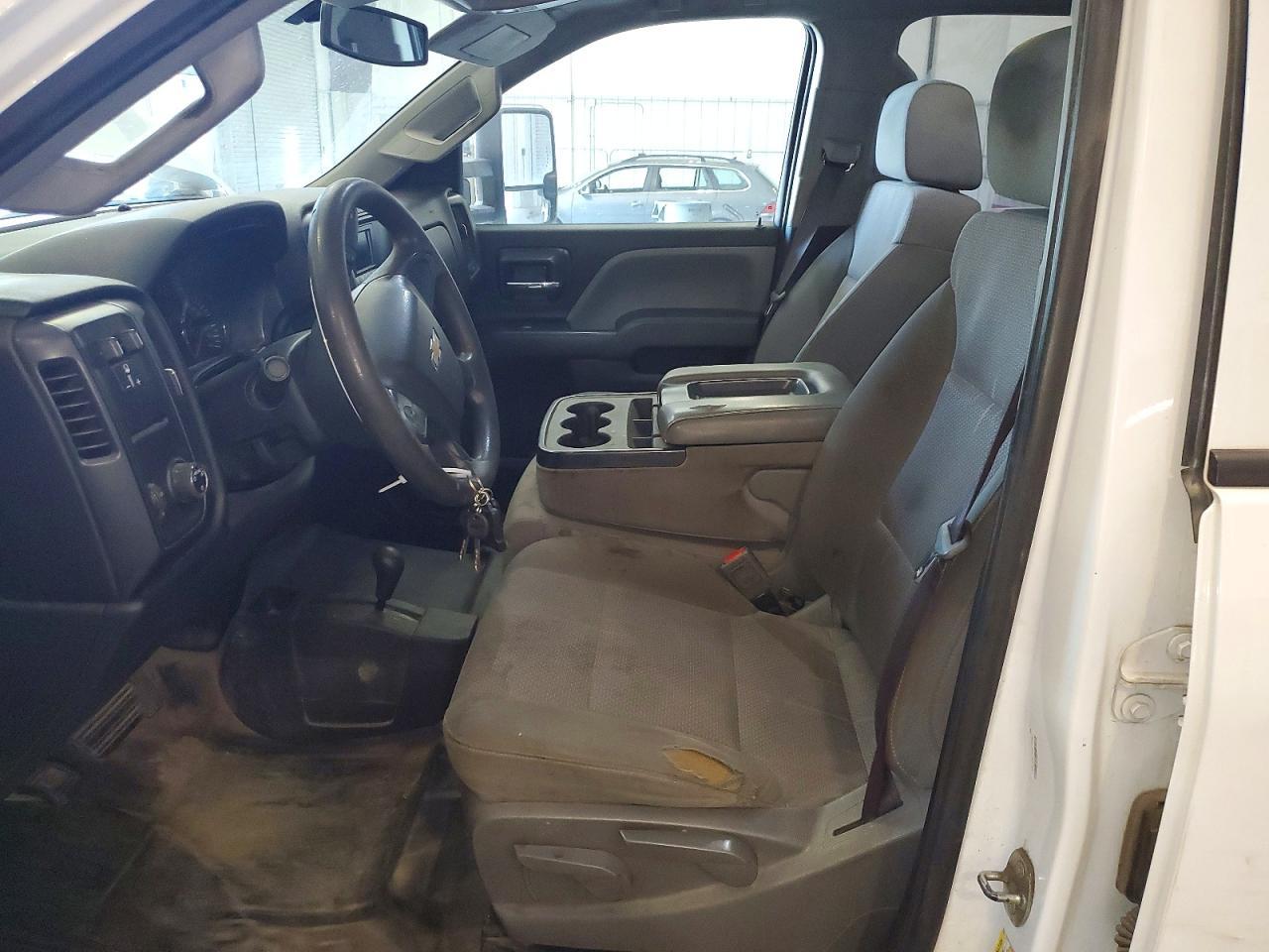 2017 Chevrolet Silverado K3500 - Фото 7