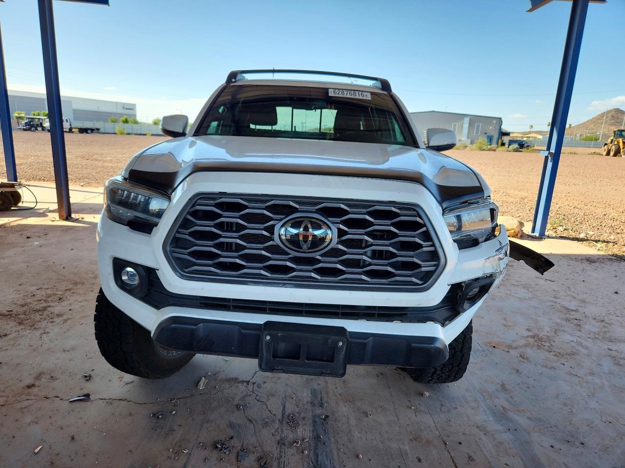 2023 Toyota Tacoma Trd Off-Road - Image 5