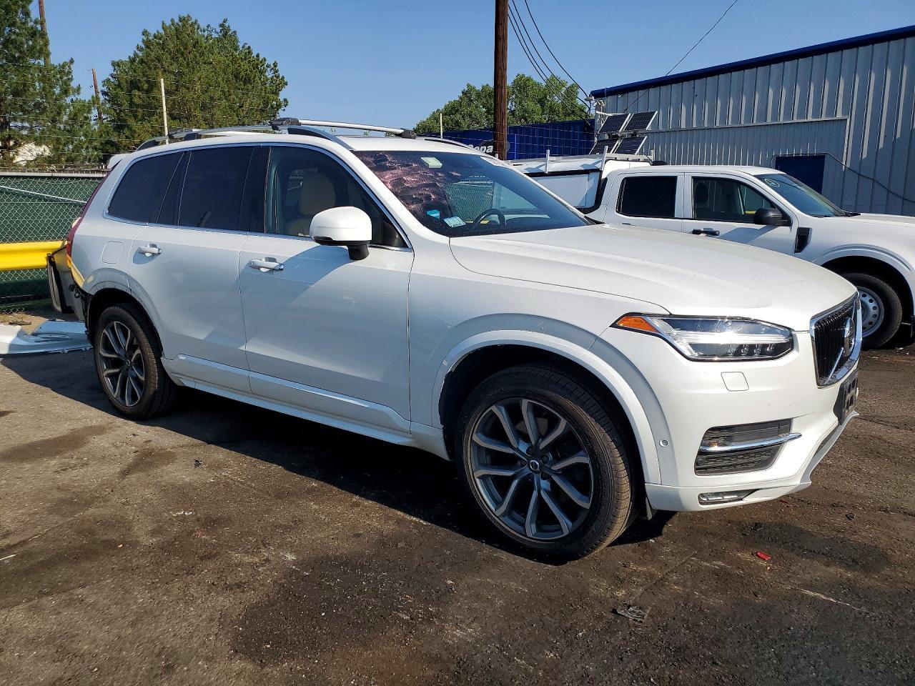 2017 Volvo Xc90 T6 - Фото 4