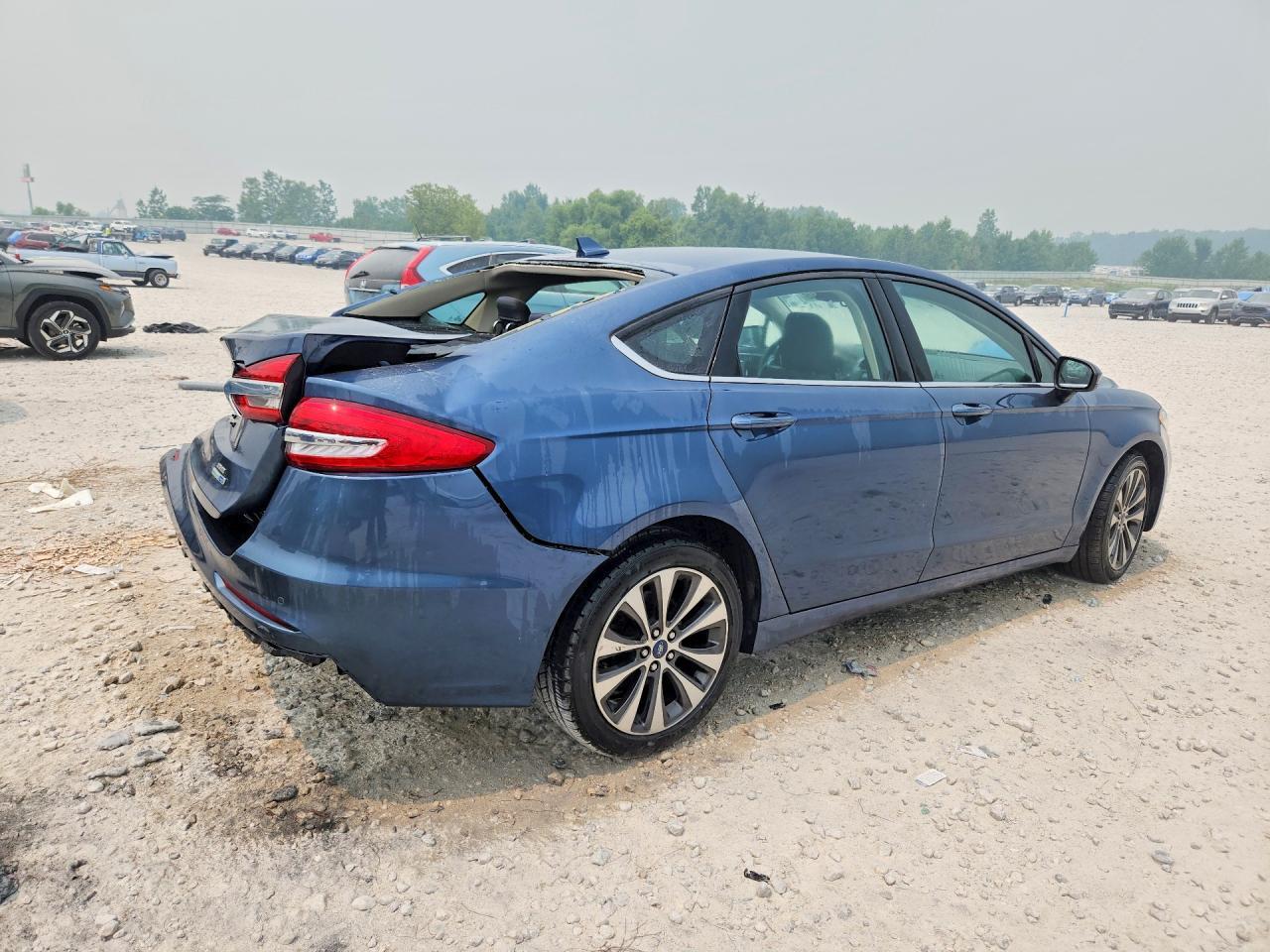 2019 Ford Fusion Se - Фото 3