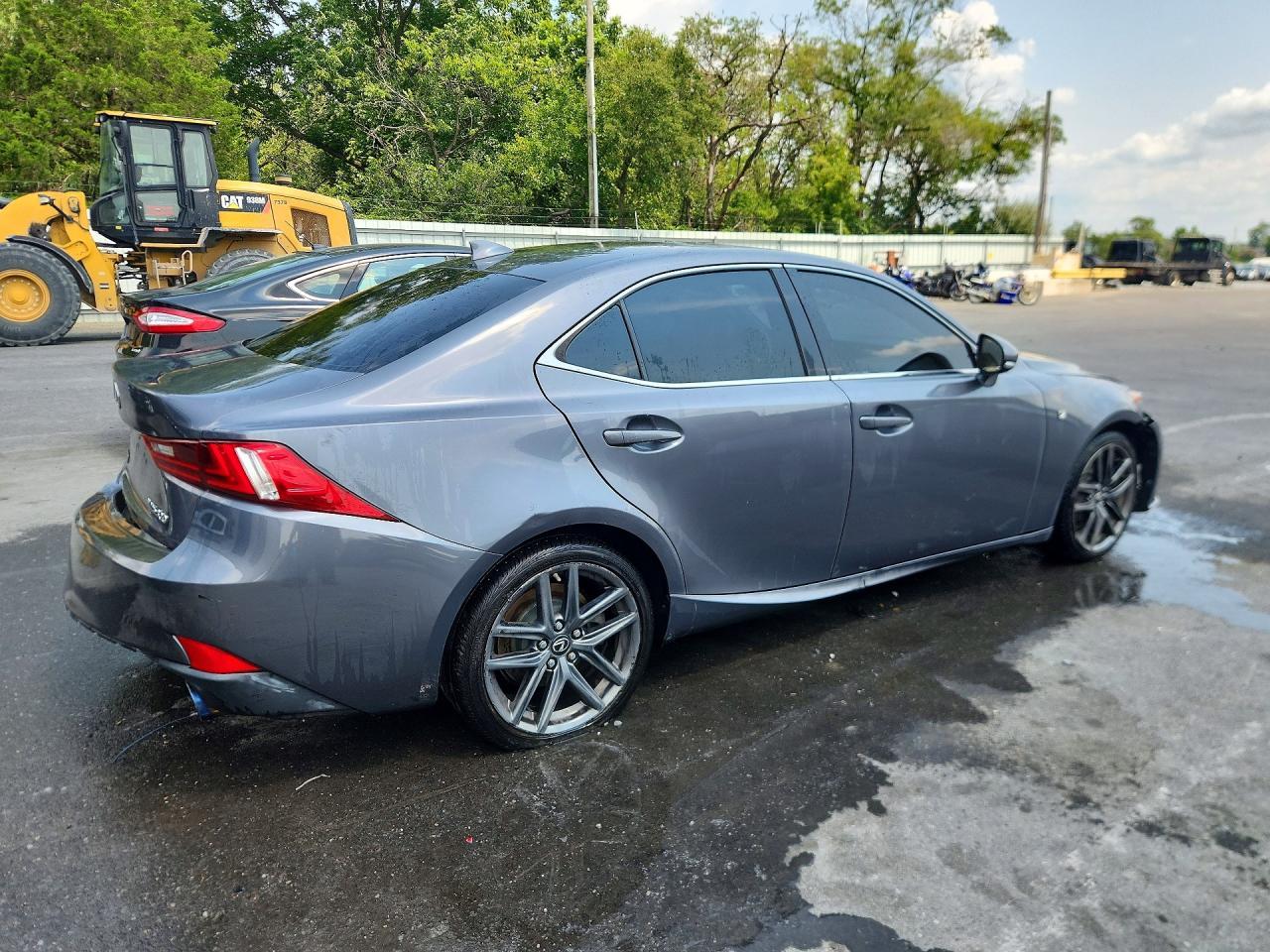 2016 Lexus Is 300 - Фото 3