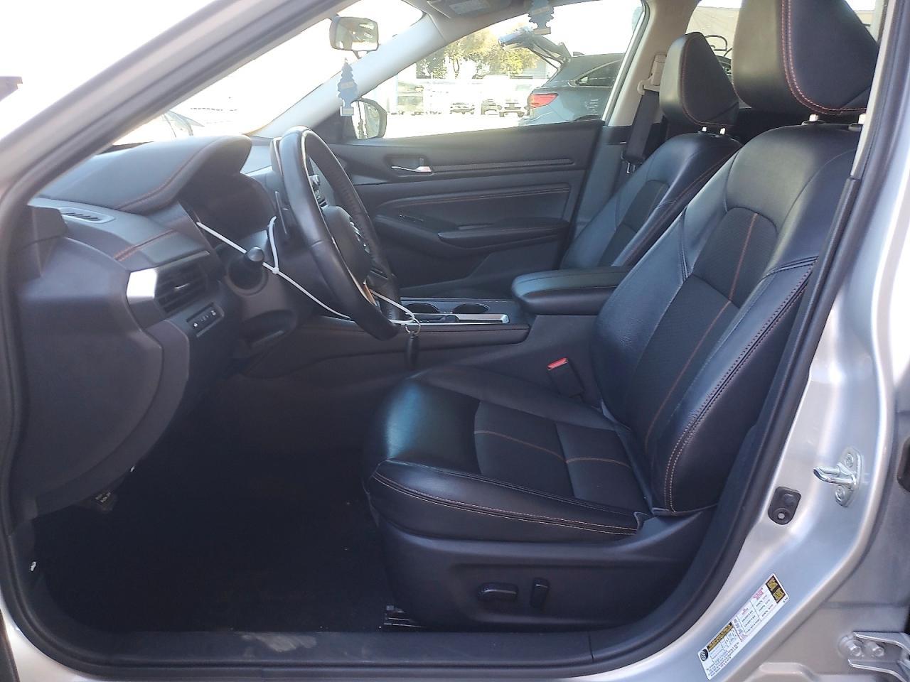 2019 Nissan Altima Sr - Image 7