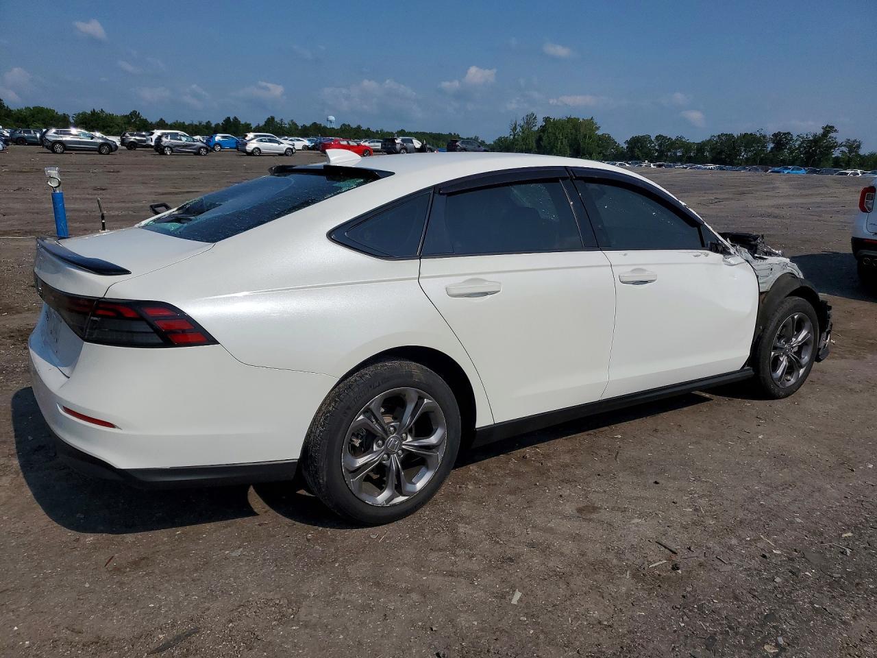 2023 Honda Accord Ex - Image 3