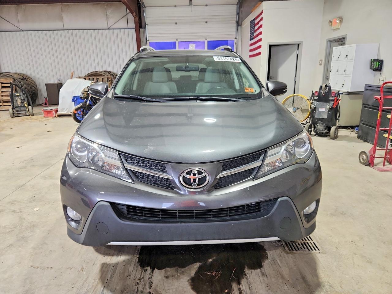 2014 Toyota Rav4 Limited - Image 5