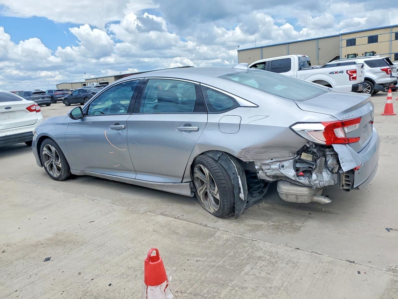 2018 Honda Accord Exl - Image 2