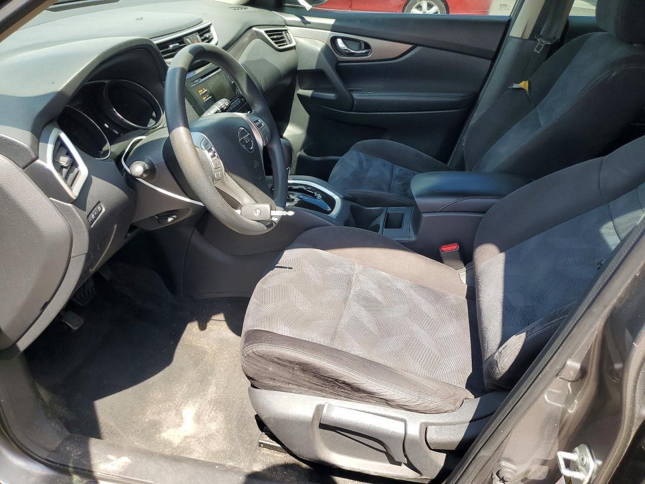 2015 Nissan Rogue S - Фото 7