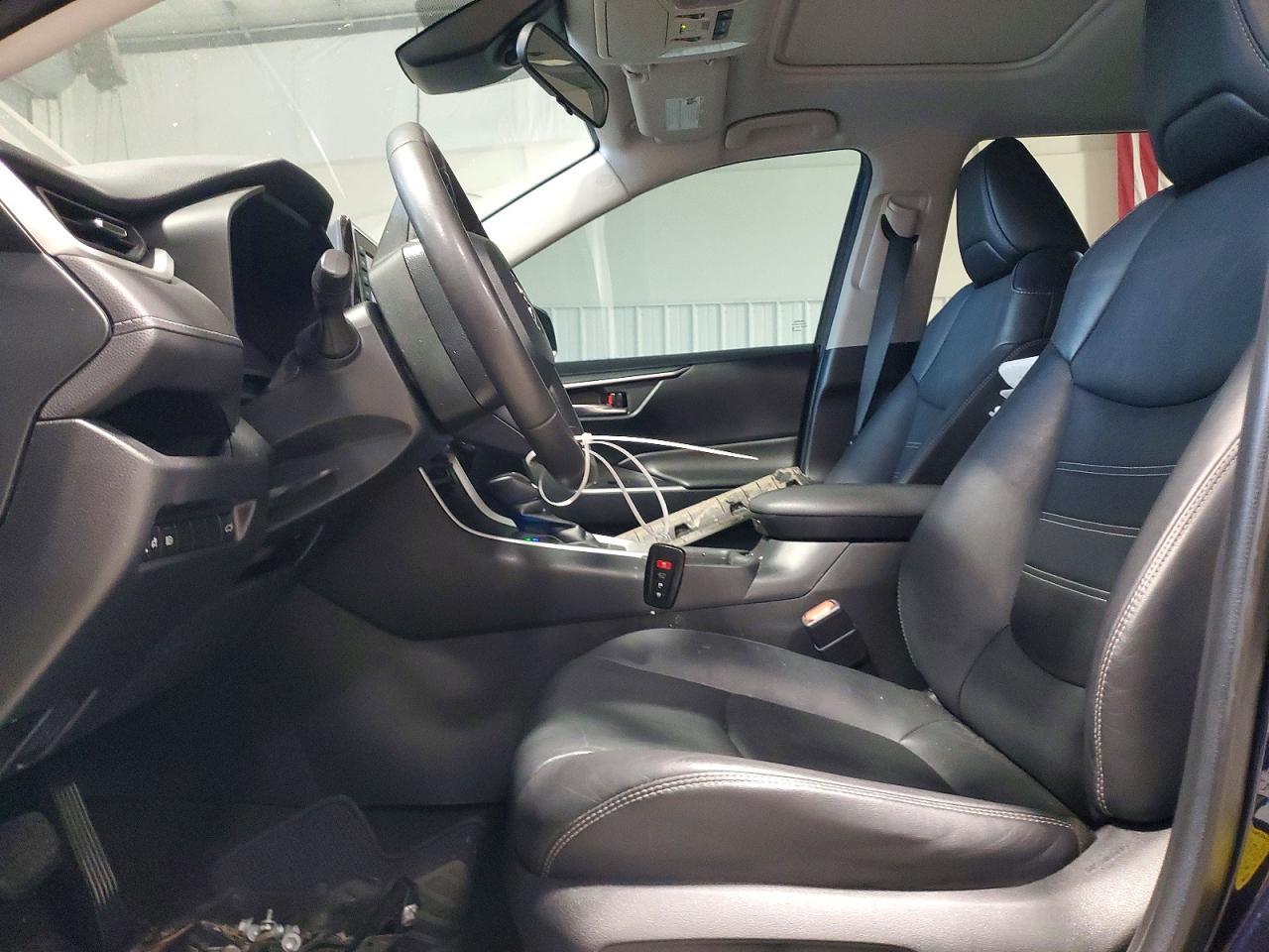 2021 Toyota Rav4 - Image 7