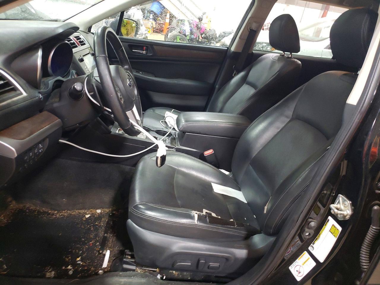 2015 Subaru Outback 3.6R Limited - Image 7