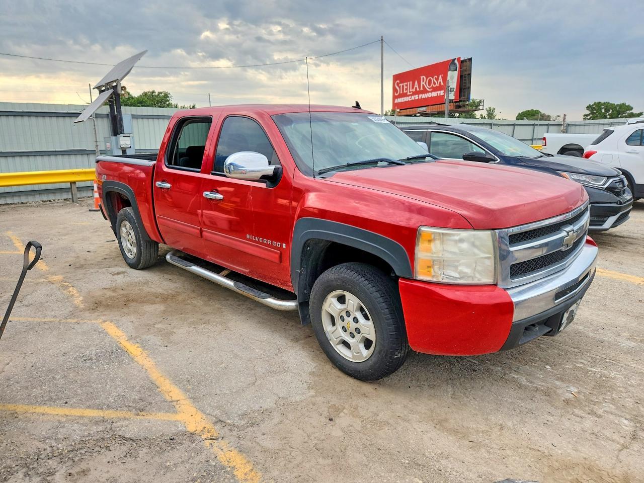 2009 Chevrolet Silverado K1500 Lt - Image 4