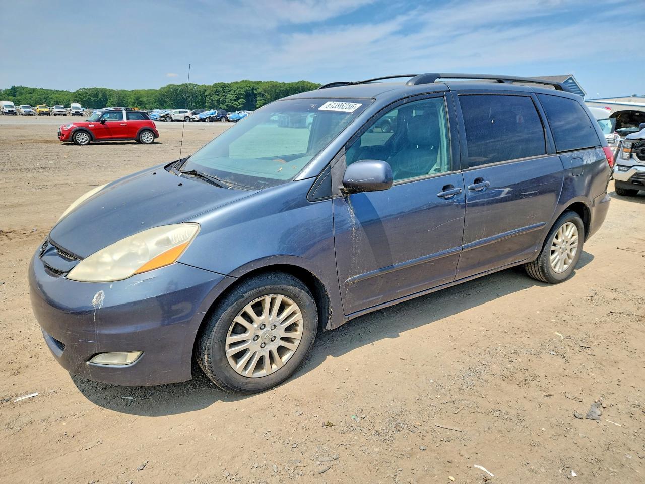 2010 Toyota Sienna Xle