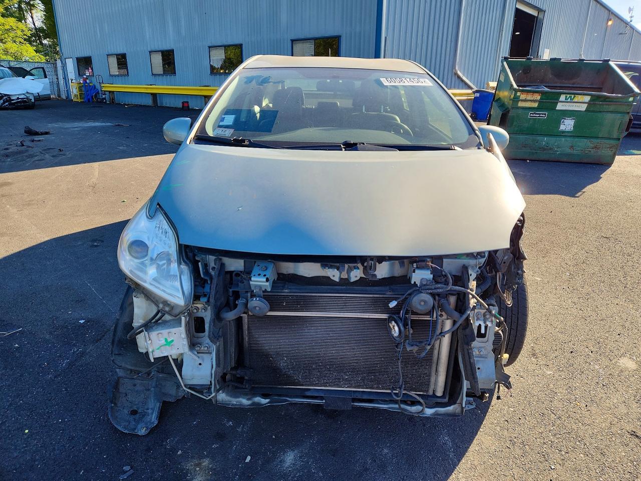 2012 Toyota Prius Two - Фото 5