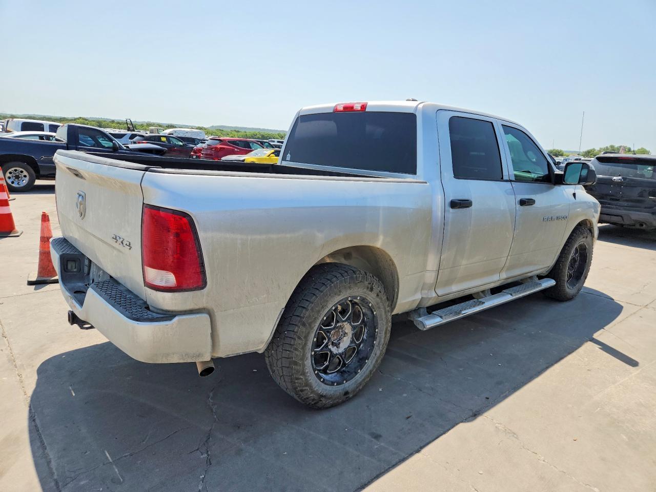 2011 Dodge Ram 1500 - Фото 3