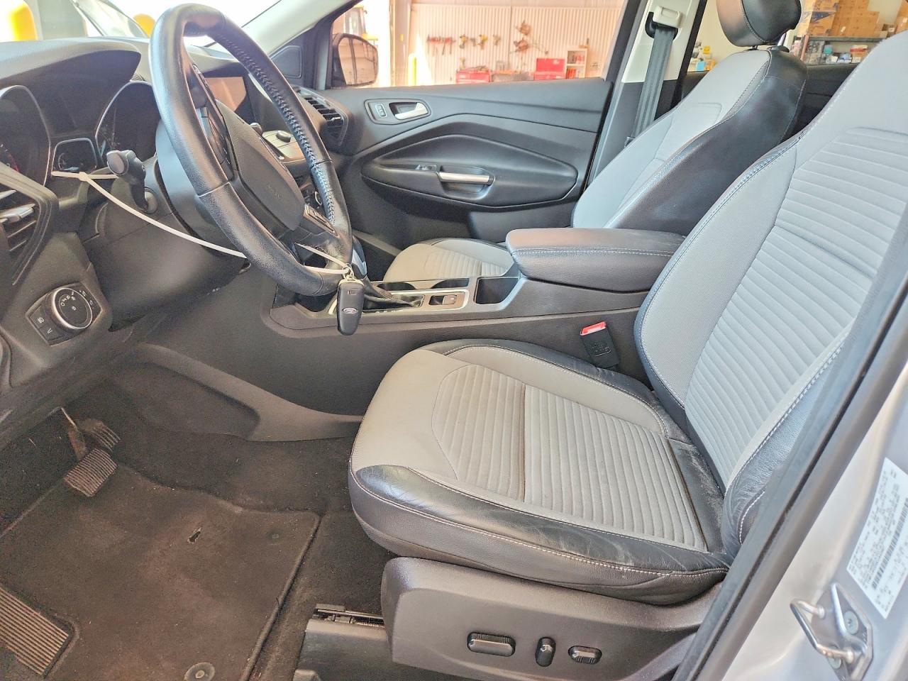 2019 Ford Escape Se - Фото 7