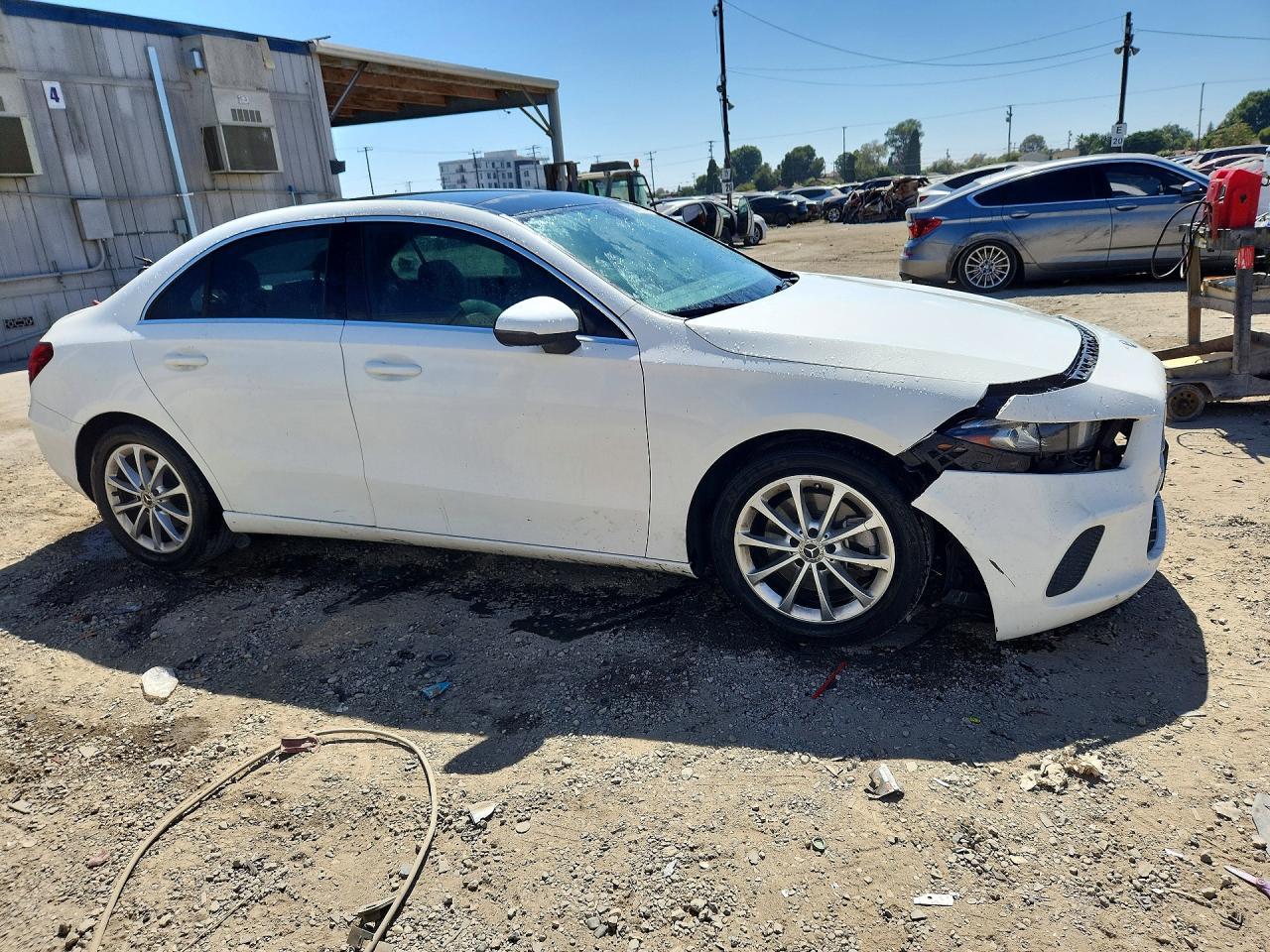 2019 Mercedes-Benz A 220 - Фото 4