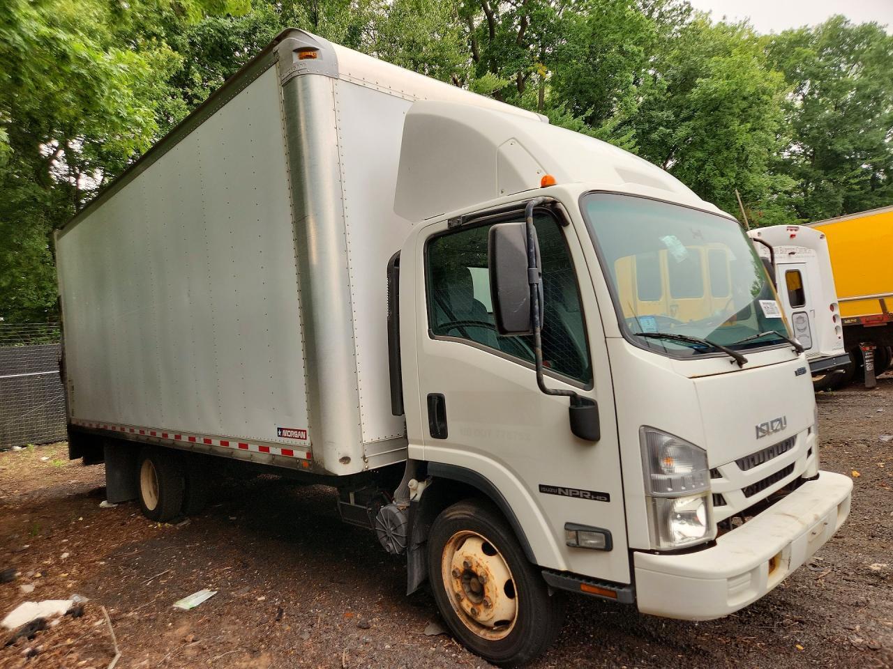2016 Isuzu Npr Hd Delivery Truck - Image 4