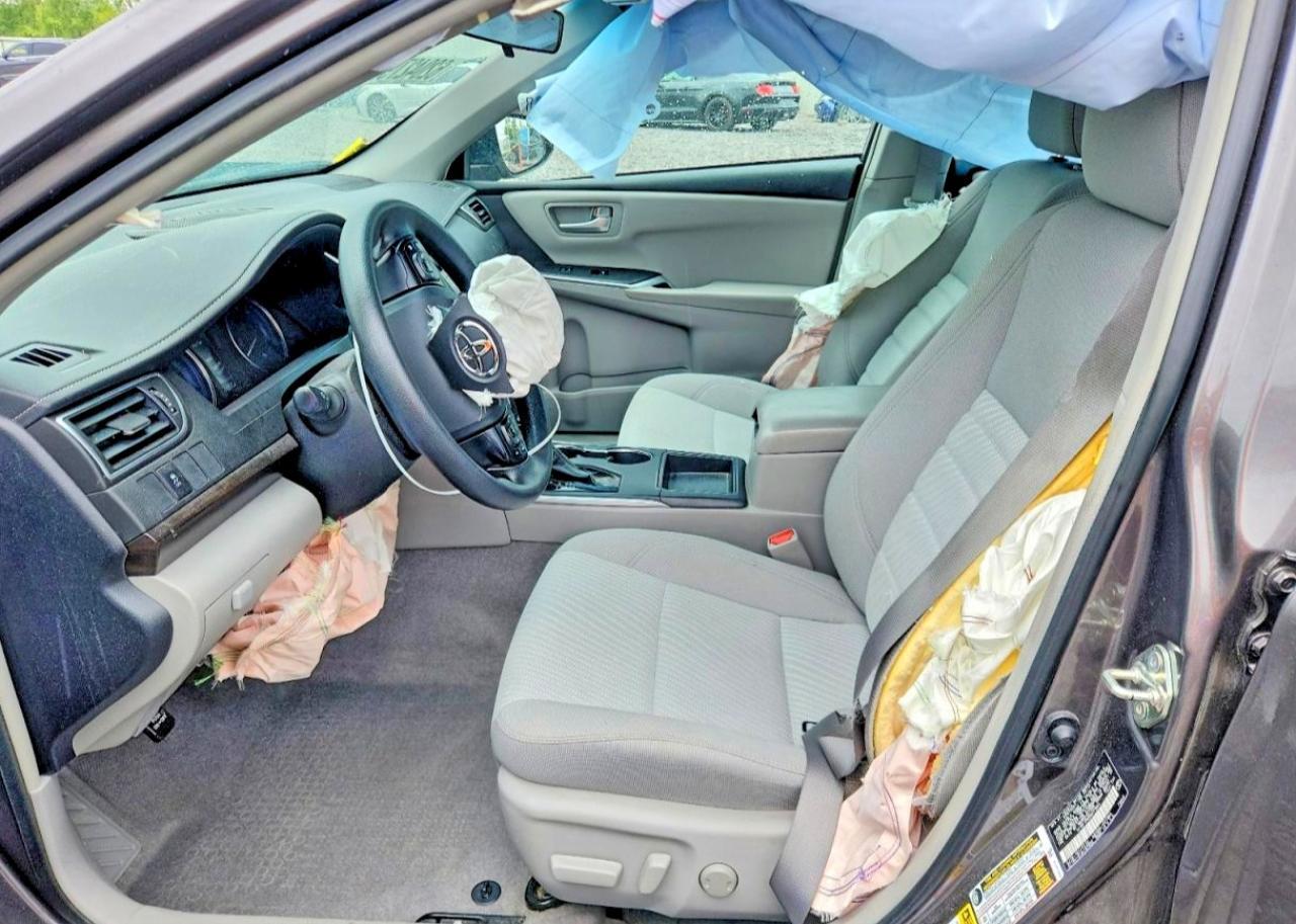 2017 Toyota Camry Le - Фото 7