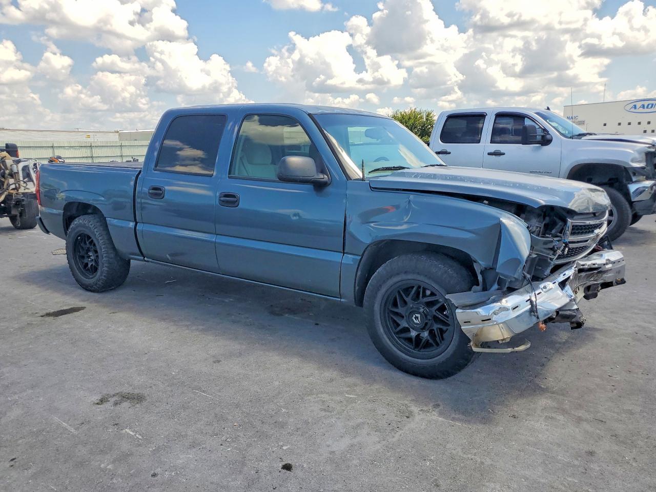 2007 Chevrolet Silverado C1500 Classic Crew Cab - Фото 4