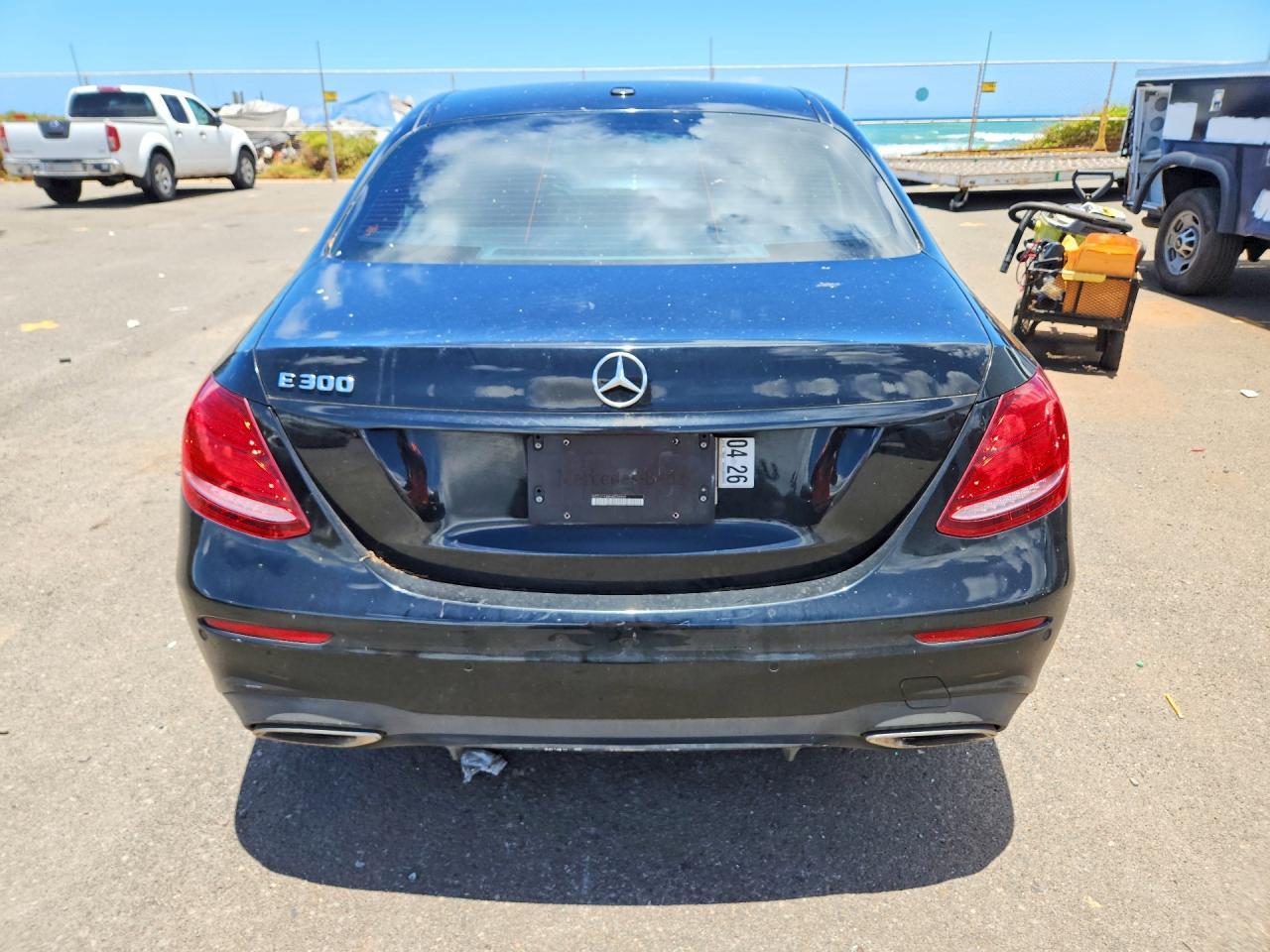 2017 Mercedes-Benz E 300 - Фото 6