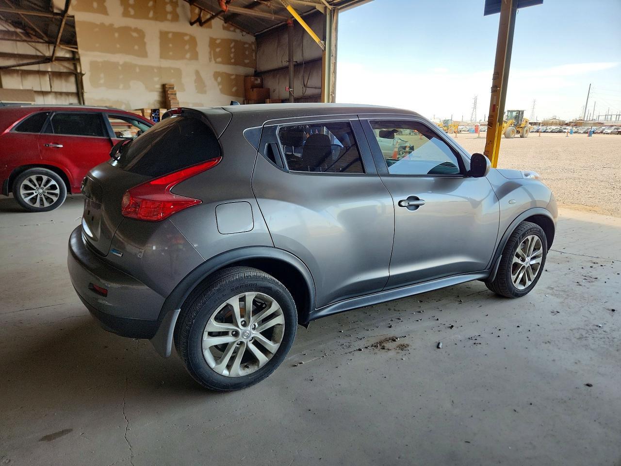 2013 Nissan Juke S/Sv/Sl - Image 3