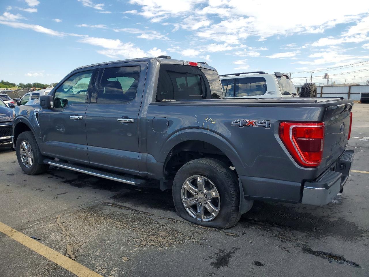 2023 Ford F150 Supercrew - Фото 2