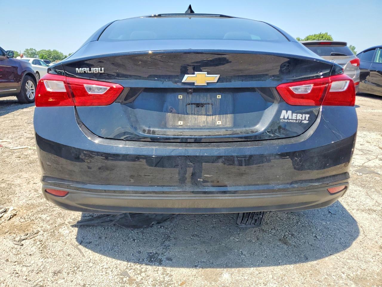 2018 Chevrolet Malibu Ls - Фото 6