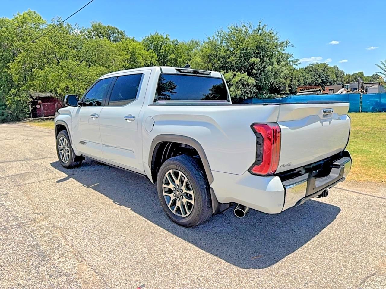 2025 Toyota Tundra 1794 Edition - Image 3
