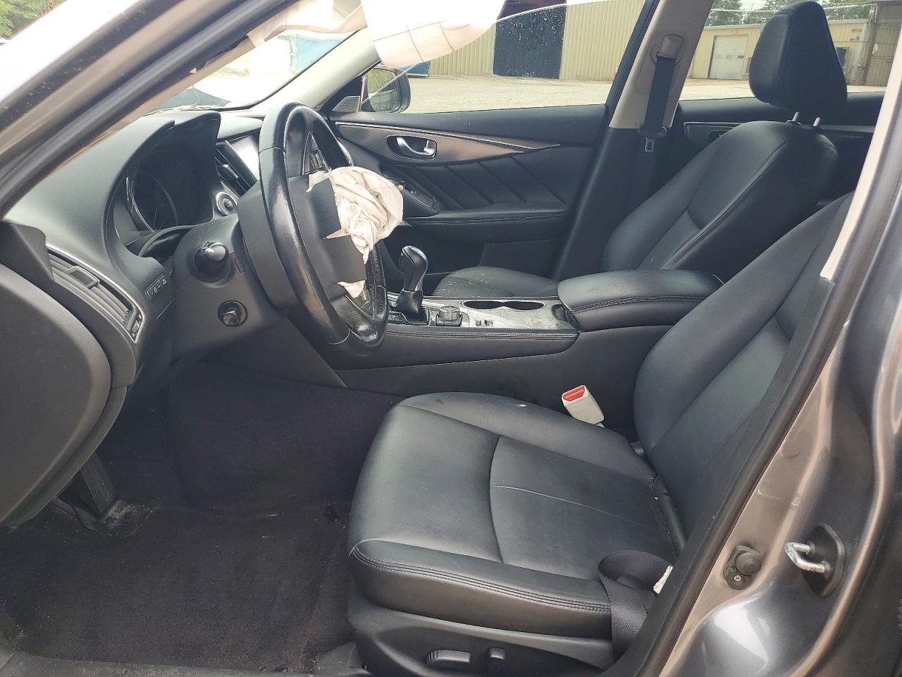 2017 Infiniti Q50 2.0T Premium - Image 7