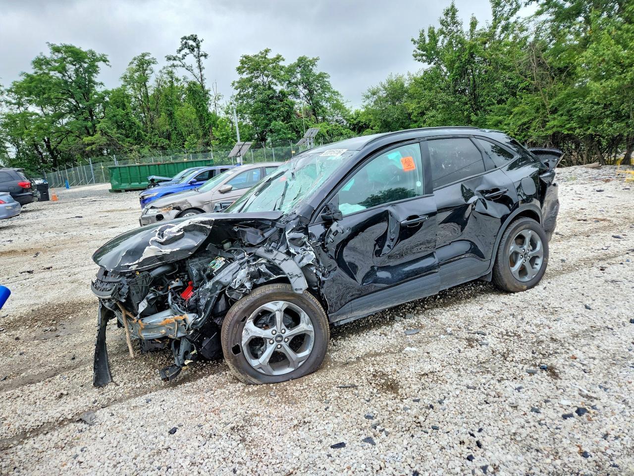 2025 Ford Escape St Line