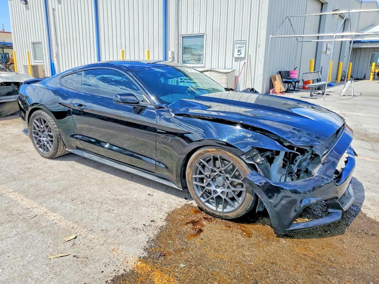2016 Ford Mustang Gt - Фото 4