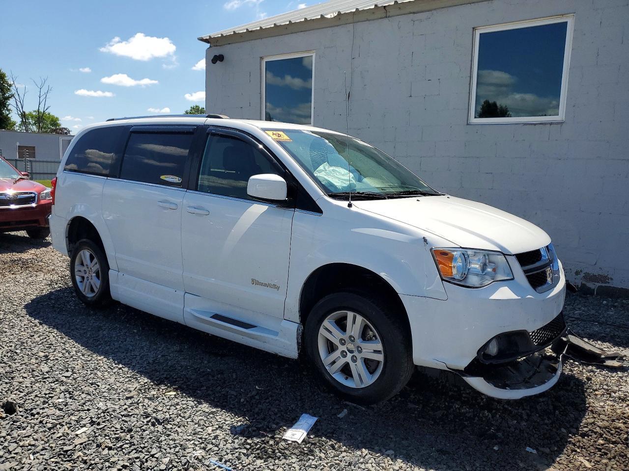 2019 Dodge Grand Caravan Sxt - Image 4