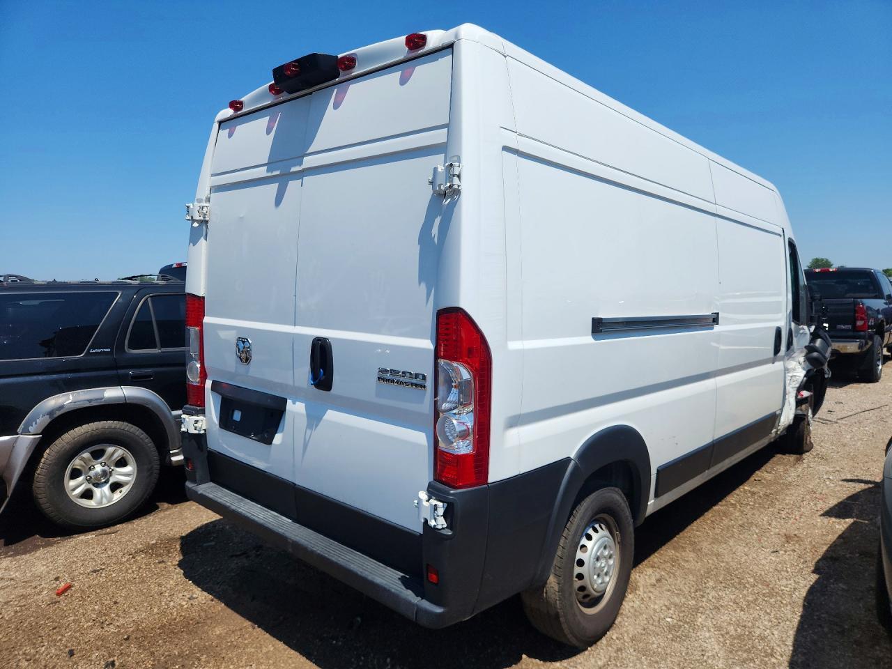 2025 Ram Promaster 2500 Delivery Van - Image 3