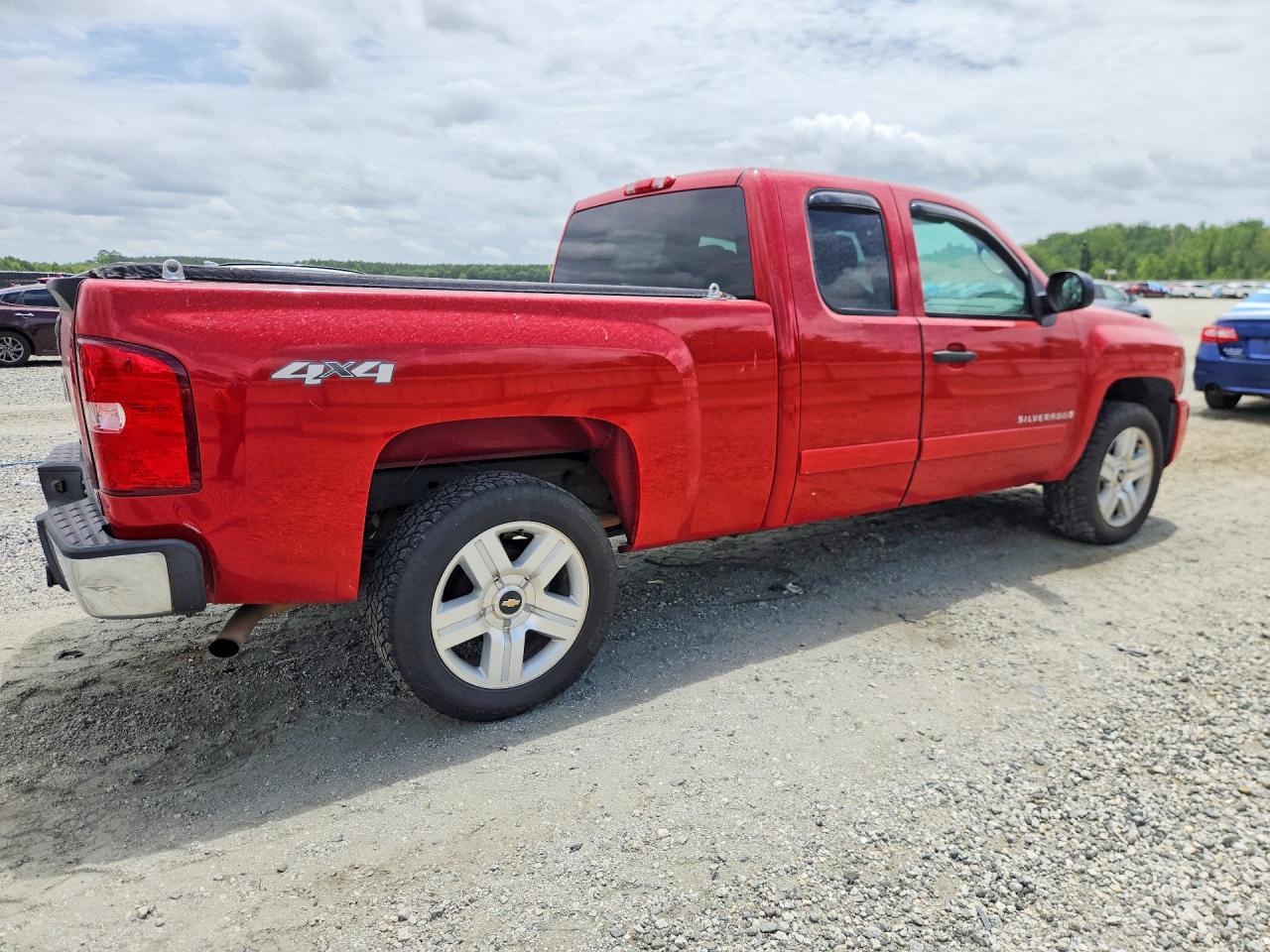 2008 Chevrolet Silverado K1500 - Фото 3
