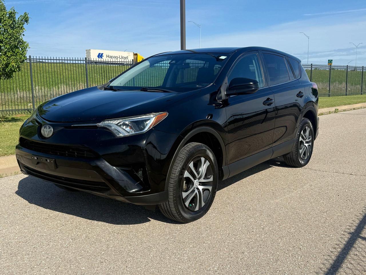 2018 Toyota Rav4 Le - Image 2