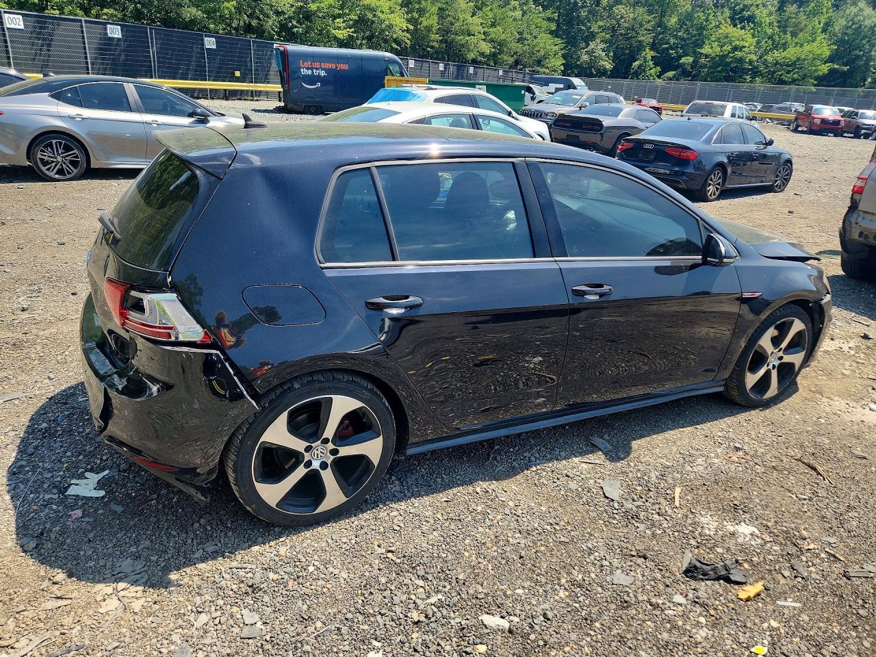 2016 Volkswagen Gti S/Se/Autobahn - Image 3