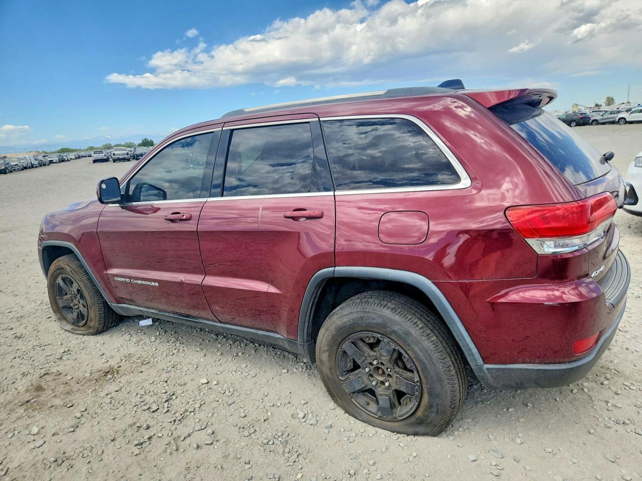 2016 Jeep Grand Cherokee Laredo - Image 2