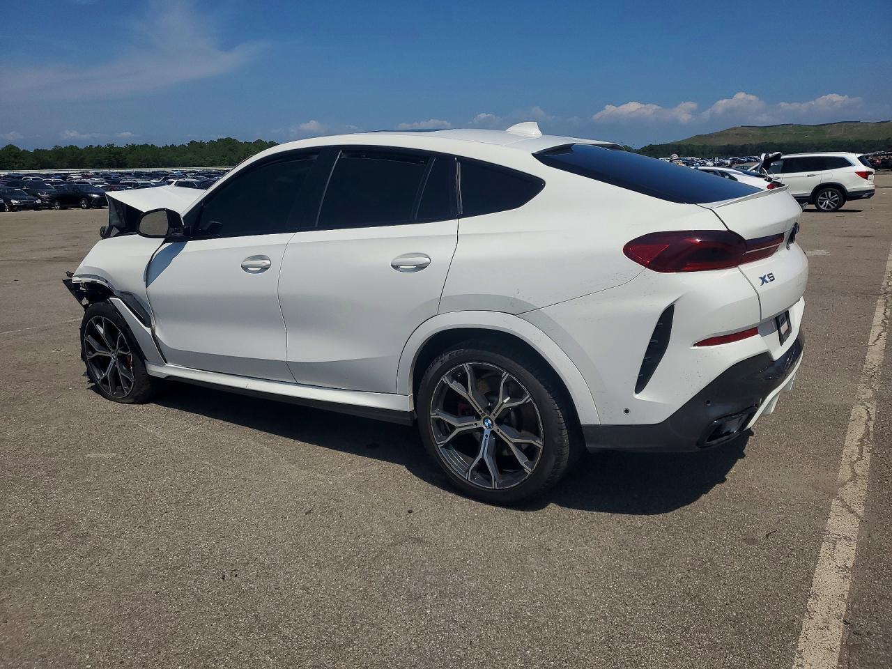 2021 BMW X6 xDrive40I - Image 2