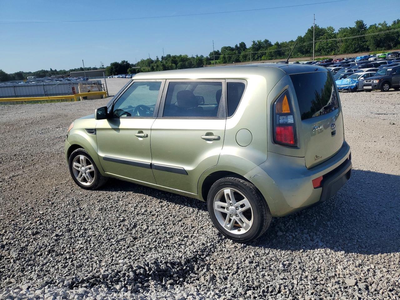 2011 Kia Soul + - Фото 2