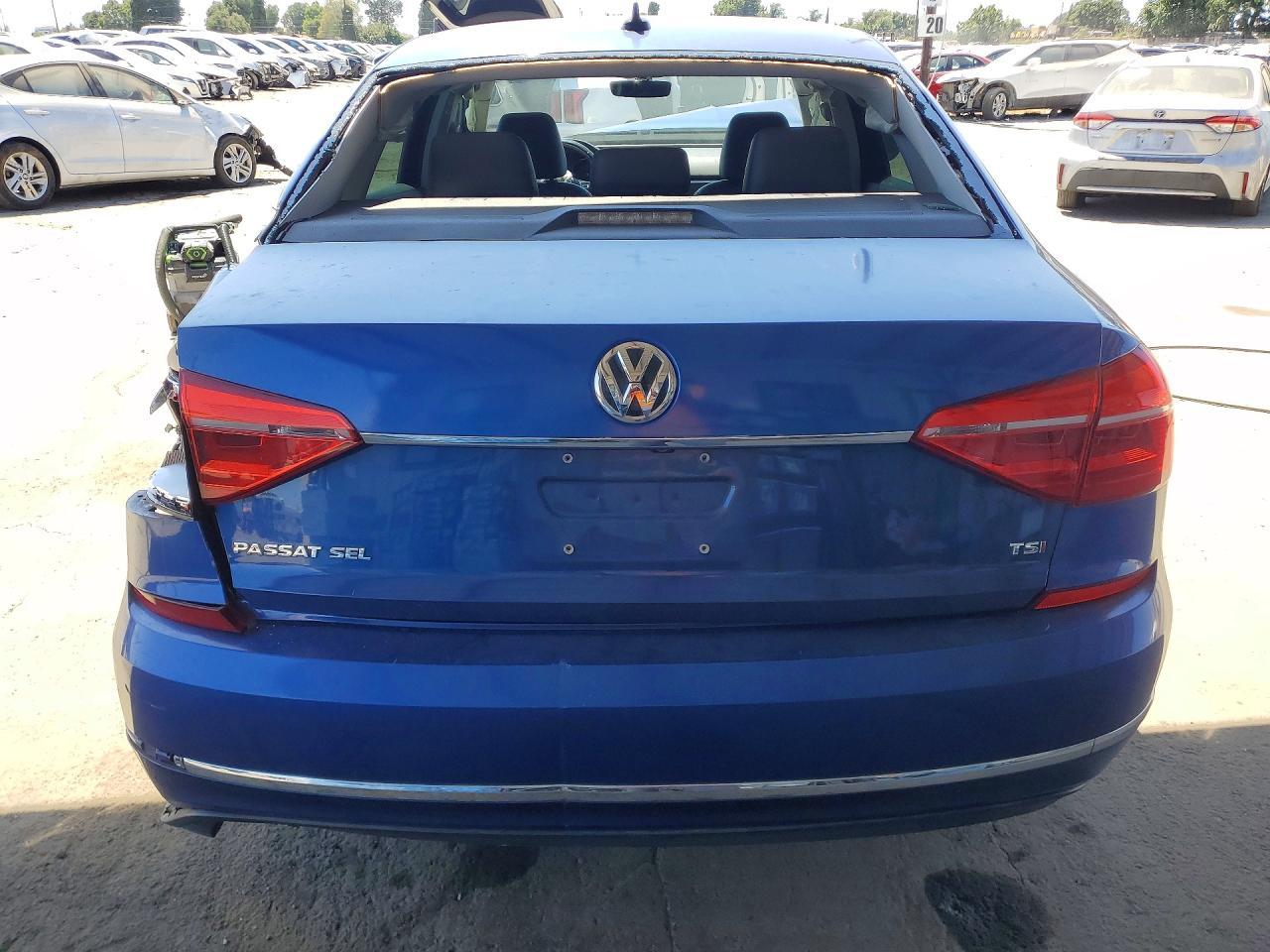 2016 Volkswagen Passat Sel - Image 6
