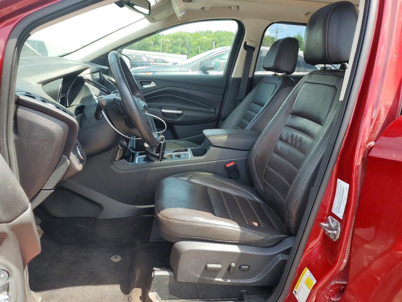 2017 Ford Escape Titanium - Image 7