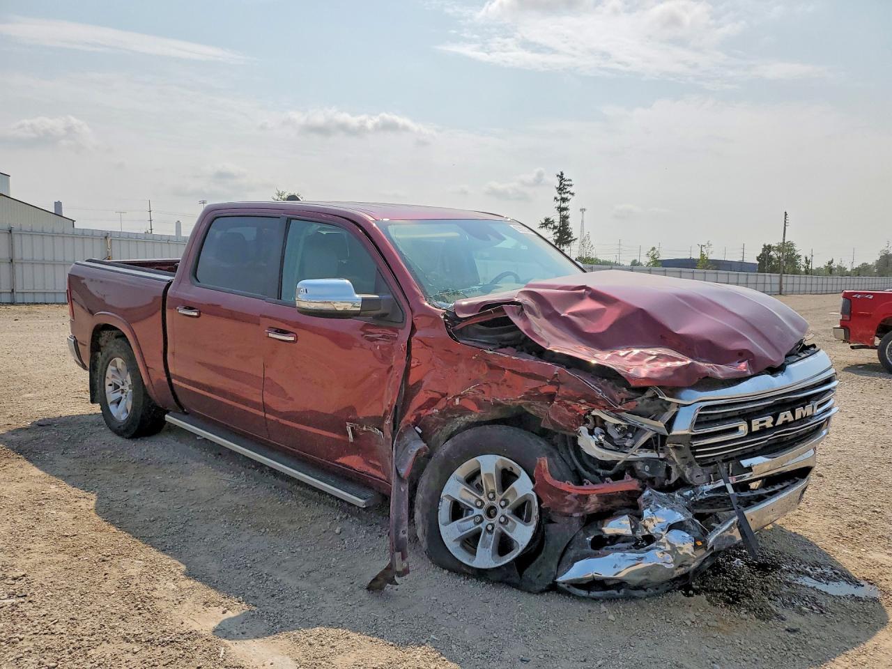 2021 Ram 1500 Laramie - Фото 4